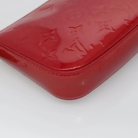 LOUIS VUITTON Vernis Pochette Accessoires Pouch Pomme D'amour M91577 Auth 125358 - Picture 4 of 16